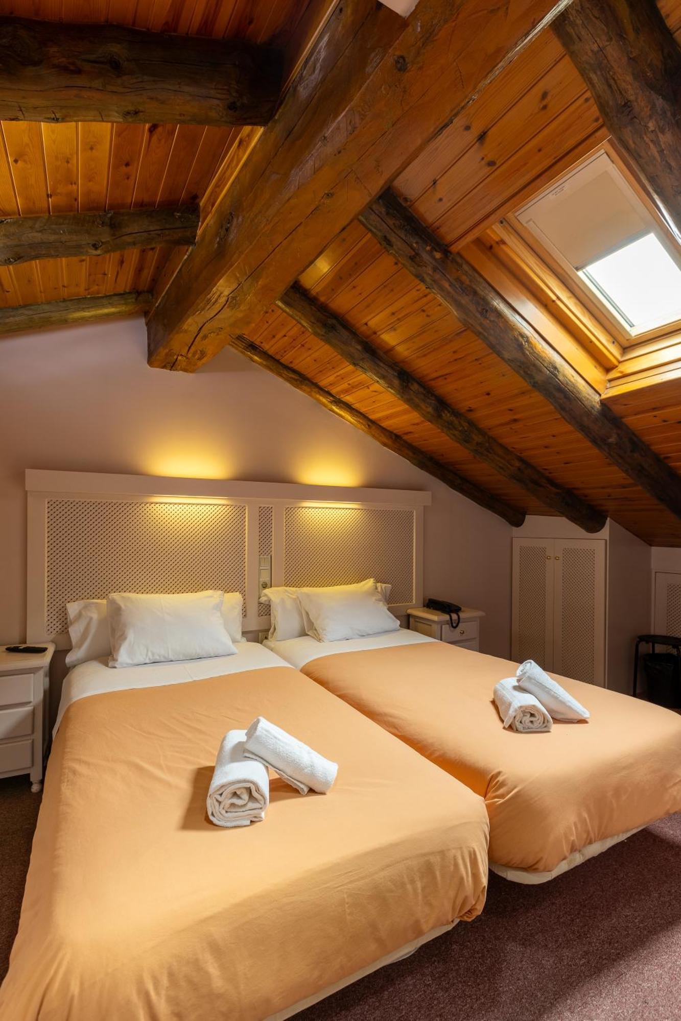 Hotel Micolau Arinsal Buitenkant foto