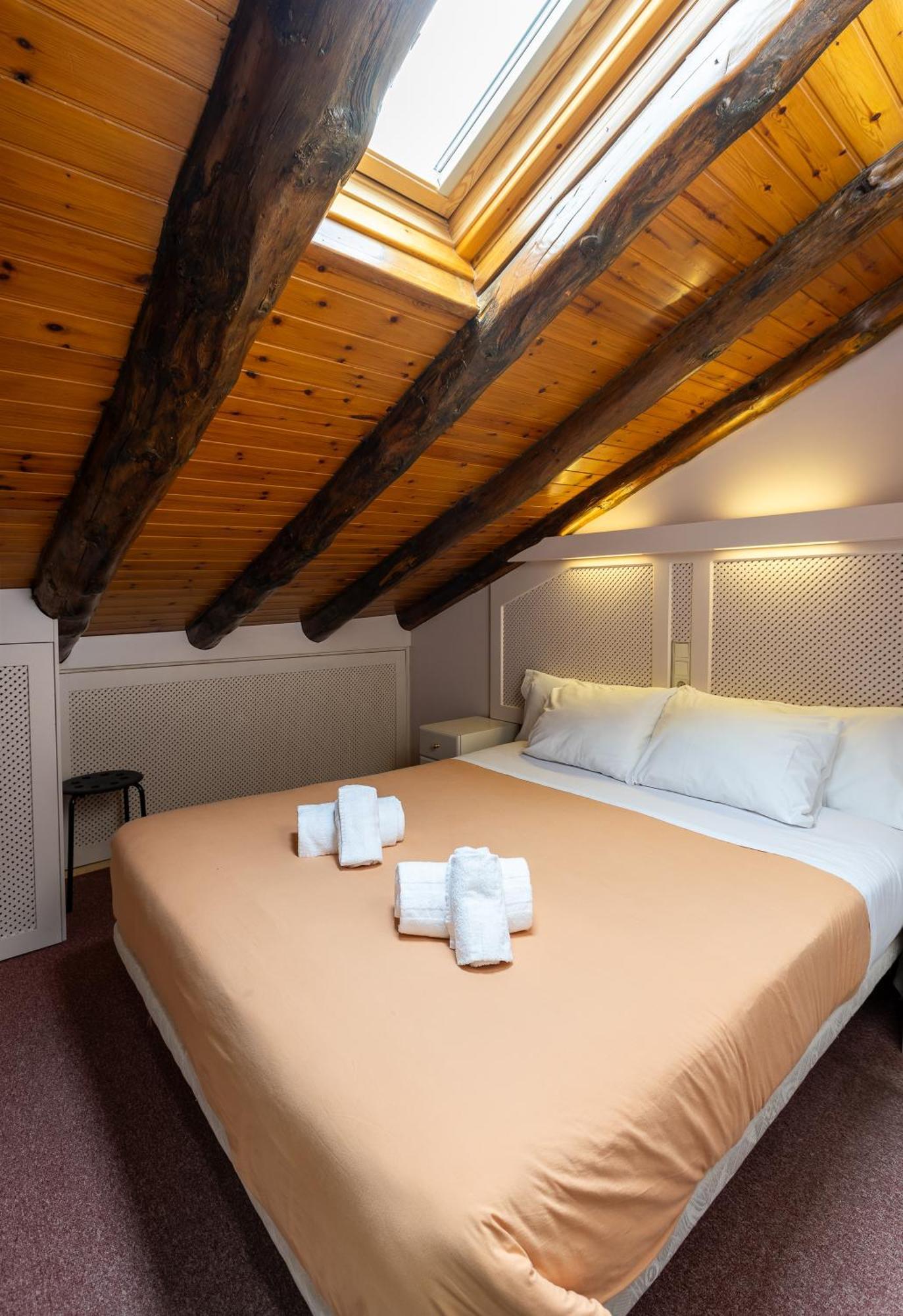 Hotel Micolau Arinsal Buitenkant foto