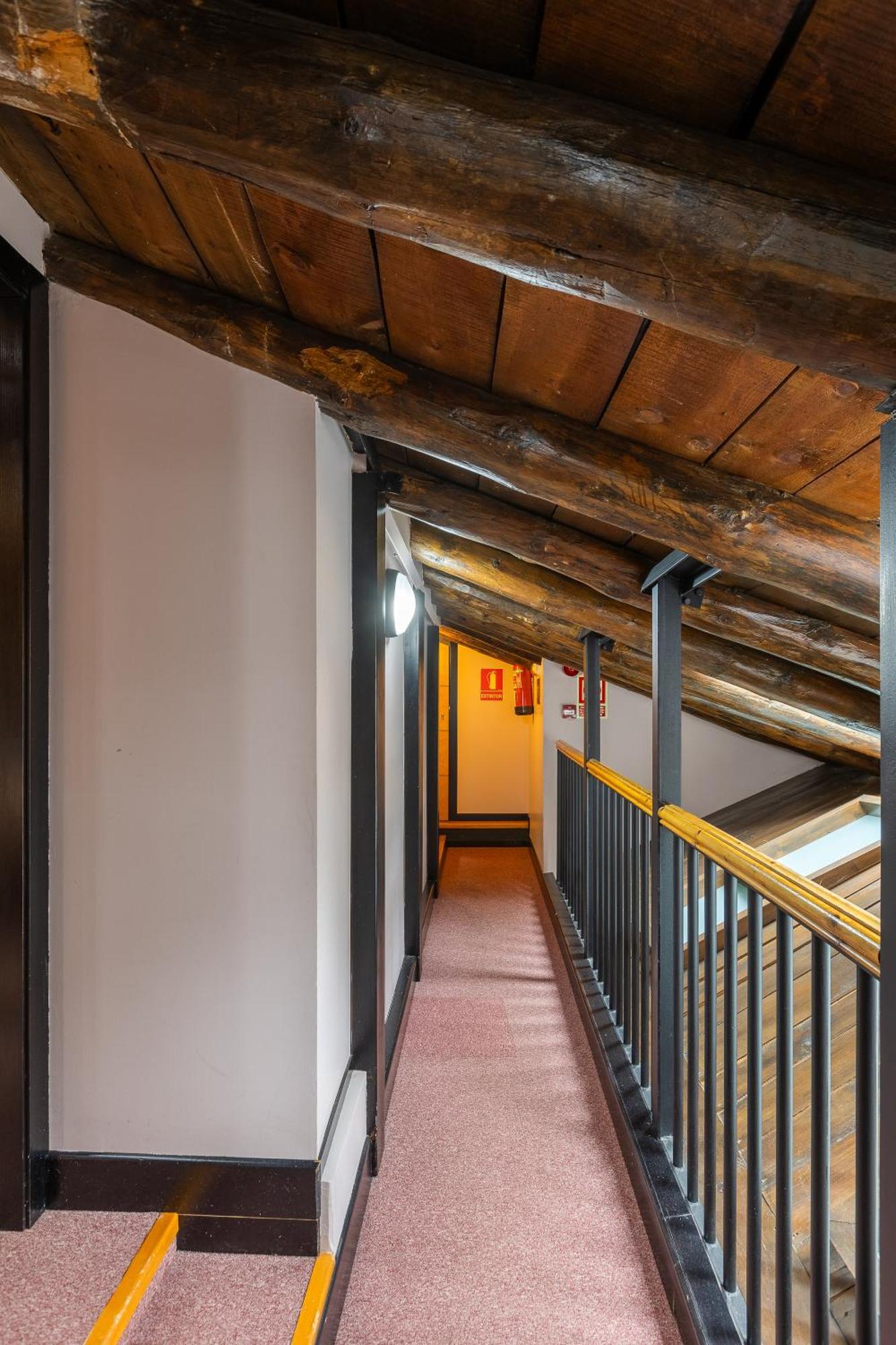 Hotel Micolau Arinsal Buitenkant foto