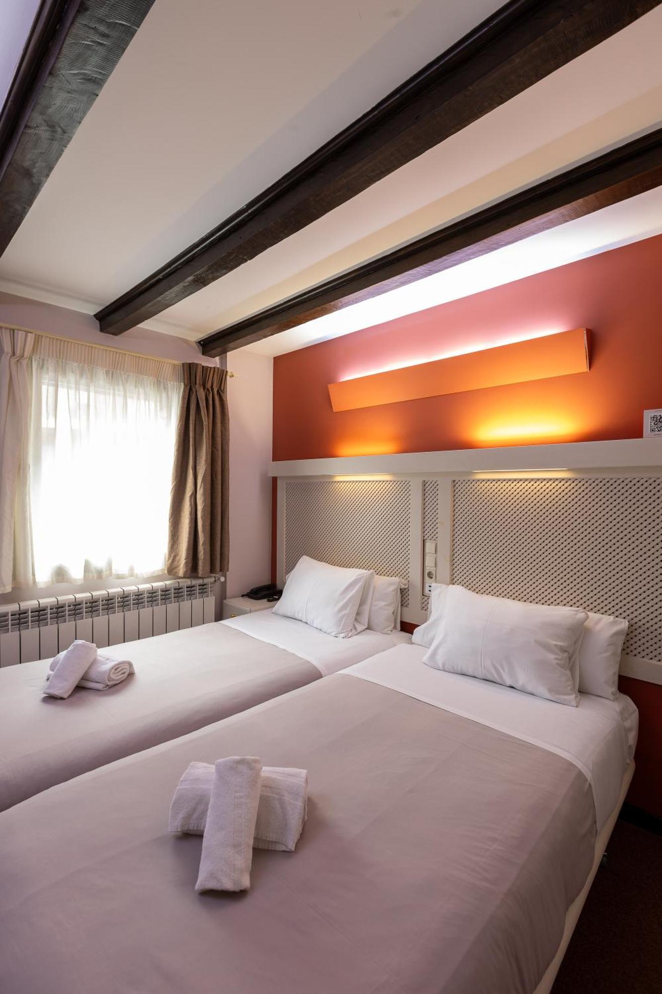 Hotel Micolau Arinsal Buitenkant foto