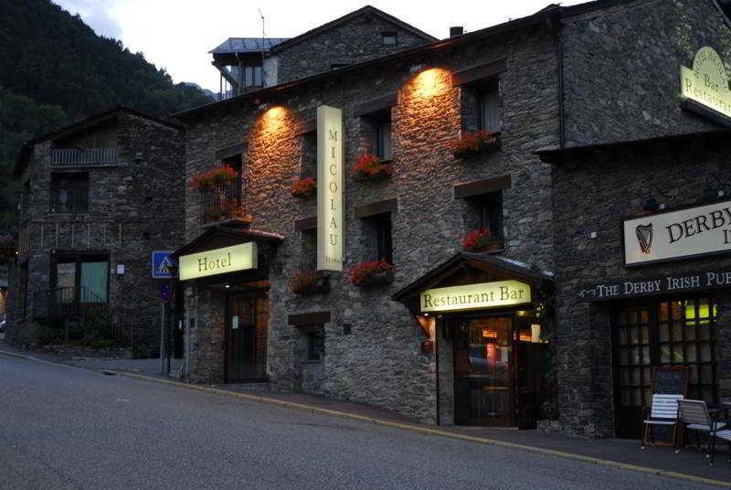 Hotel Micolau Arinsal Buitenkant foto